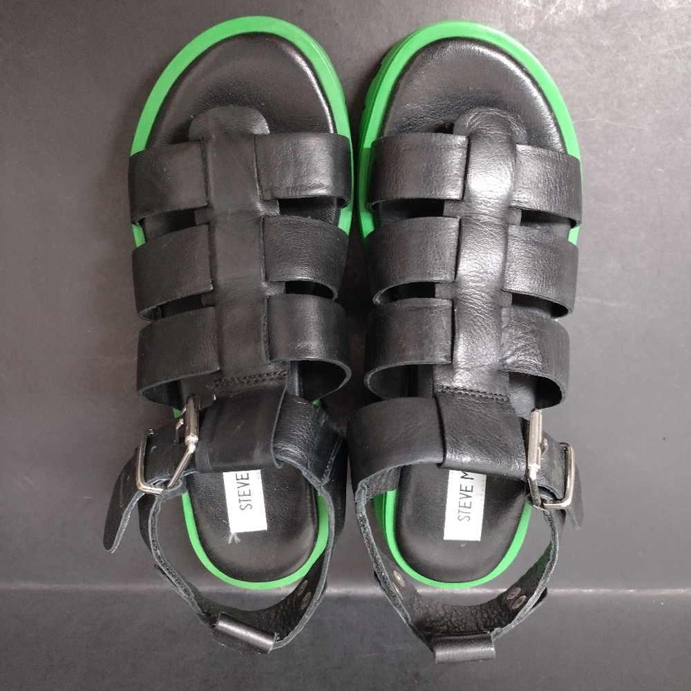 NEW STEVE MADDEN WOMEN'S LEATHER BLACK GEM CLYDER TOE SANDALS SIZE 7( 37 ) - Picture 4 of 9